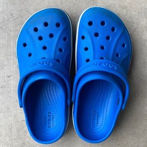 Like new boys crocs